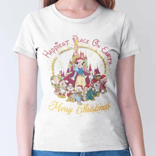 Happiest Place On Earth Merry Christmas Snow White and the Seven Dwarfs T-shirt