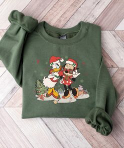 Lovely Disneyland Minnie Mouse Christmas Gift Sweatshirt Lovely Disneyland Minnie Mouse Christmas Gift Sweatshirt
