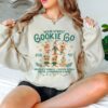 Main Street Cookie Co Mickey Minnie Daisy Donald Gingerbread Xmas Sweatshirt