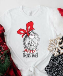 Merry Grinchmas Wreath T-Shirt The Grinch