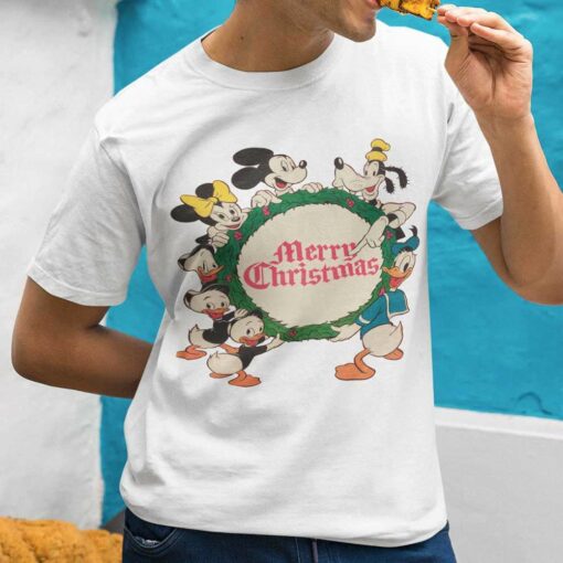 Mickey And Friends Merry Christmas Laurel Wreath T-shirt