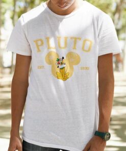 Pluto Est 1930 Christmas T-shirt Disney