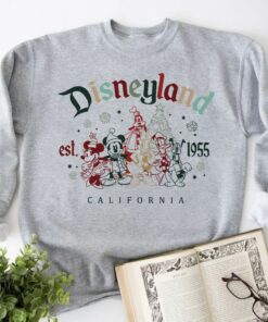 Vintage Retro Mickey And Friends Walt Disneyland Est 1955 Very Merry Christmas Party Sweatshirt