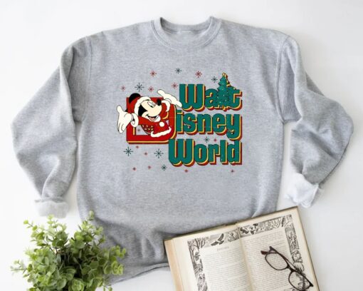 Vintage Walt Disney World Mickey Very Merry Christmas Sweatshirt