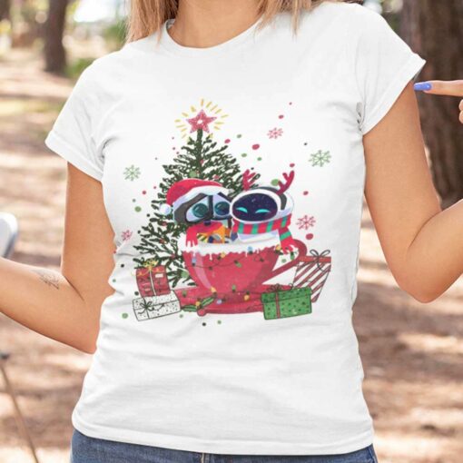 Wall E ‘n Eve In A Cup Christmas T-shirt