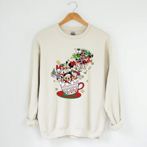 Walt DisneyWorld Cute Mickey And Friends Christmas Sweatshirt Lovely Unique Xmas Gift