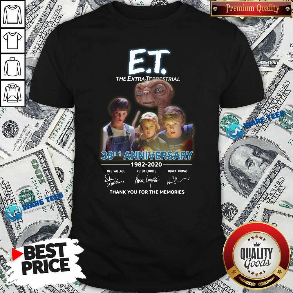 Funny Et The Extra Terrestrial 38th Anniversary 1982 2020 Thank You For The Memories Signatures Shirt Funny Et The Extra Terrestrial 38th Anniversary 1982 2020 Thank You For The Memories Signatures Shirt