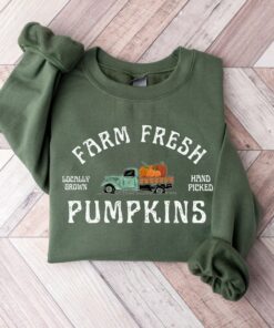 Farm Fresh Pumpkin Sweatshirt, Fall Crewneck Sweatshirt, Pumpkin Shirt, Fall Sweater, Pumpkin Patch Sweatshirt, Womens Fall Shirt, Fall Gift