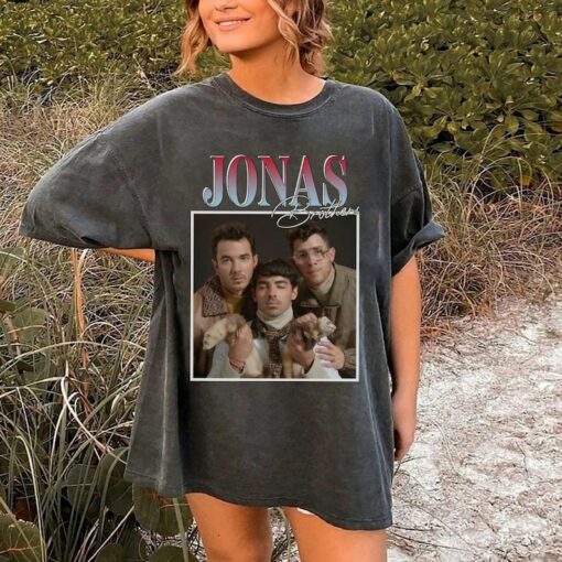 Jonas Brothers 2023 Tour Shirt, Jonas 90’s Tee, Nick Joe Kevin Jonas