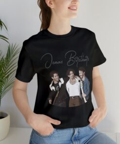 Jonas Brothers Portrait 2023 Tour Shirt