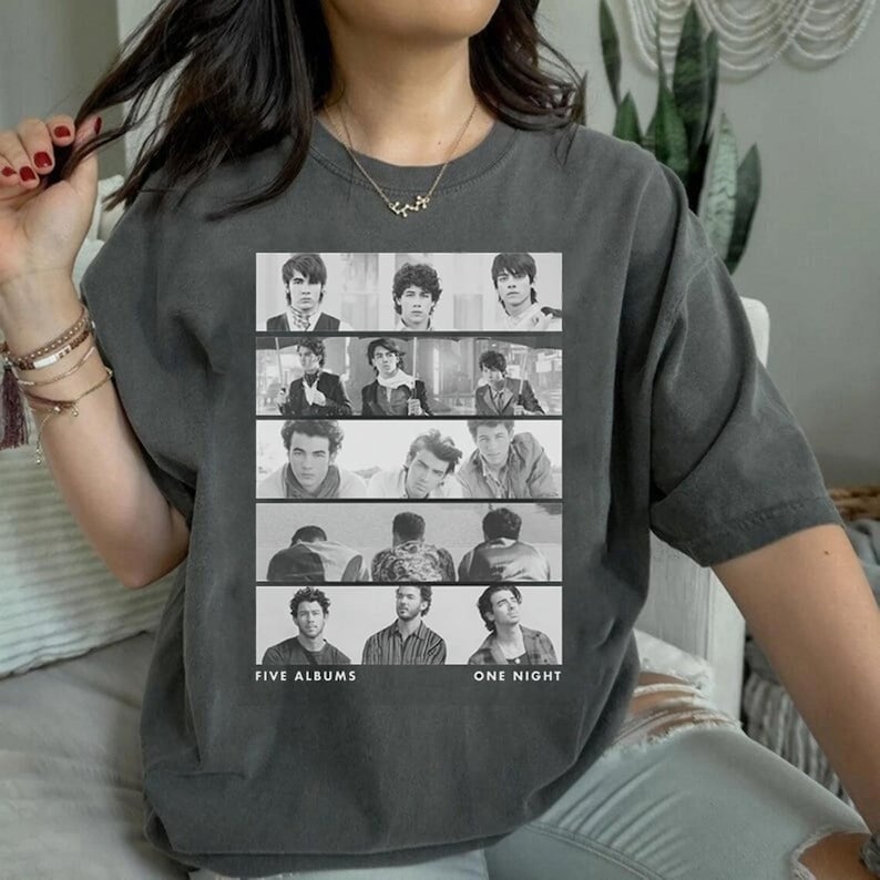 Jonas Brothers Vintage Black and White Shirt Jonas Brothers Vintage Black and White Shirt