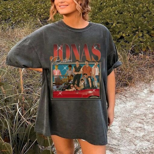 Jonas Brothers Vintage T-Shirt, Jonas Five Albums One Night Tour Shirt, Jonas Brothers 2023 Tour Shirt, Jonas 90’s Tee, Nick Joe Kevin Jonas