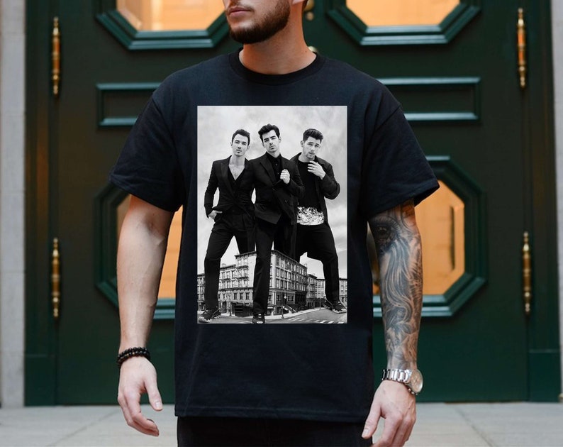 Jonas Brothers Vintage T-Shirt Unisex Jonas Brothers Vintage T-Shirt Unisex