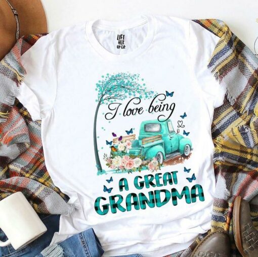 I Love Being A Great Grandma Blue Tree Car Colorful Butterflies Flowers Shirt