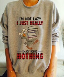I’m Not Lazy I Just Really Enjoy Doing Nothing Cartoon Owl Holding Books Shirt